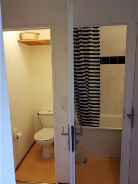 Borsat 4 Apartment ทีนเญอ ภายนอก รูปภาพ