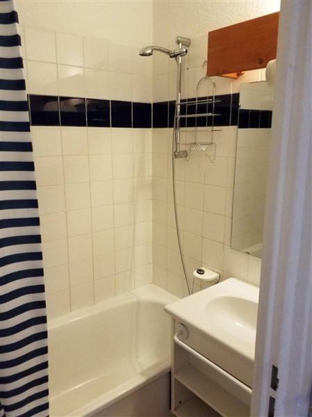 Borsat 4 Apartment ทีนเญอ ภายนอก รูปภาพ